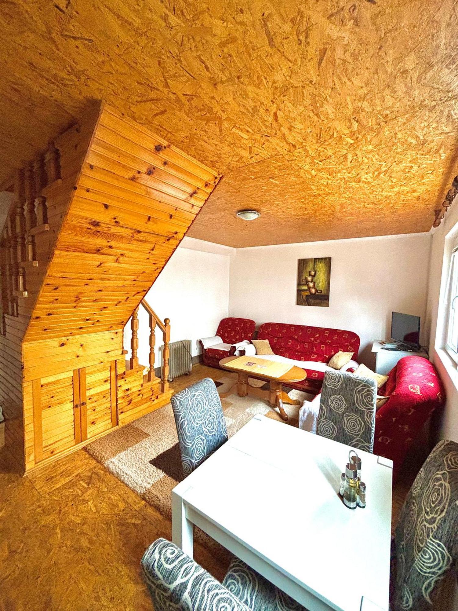 Apartments Bozovic 자블야크 외부 사진